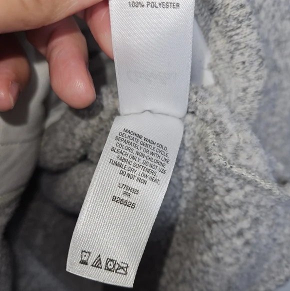 Cabela’s Grayish Beige Fleece Henley Hoodie, Size Small, GUC - Picture 10 of 10